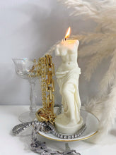 Load image into Gallery viewer, THE VENUS CANDLE
